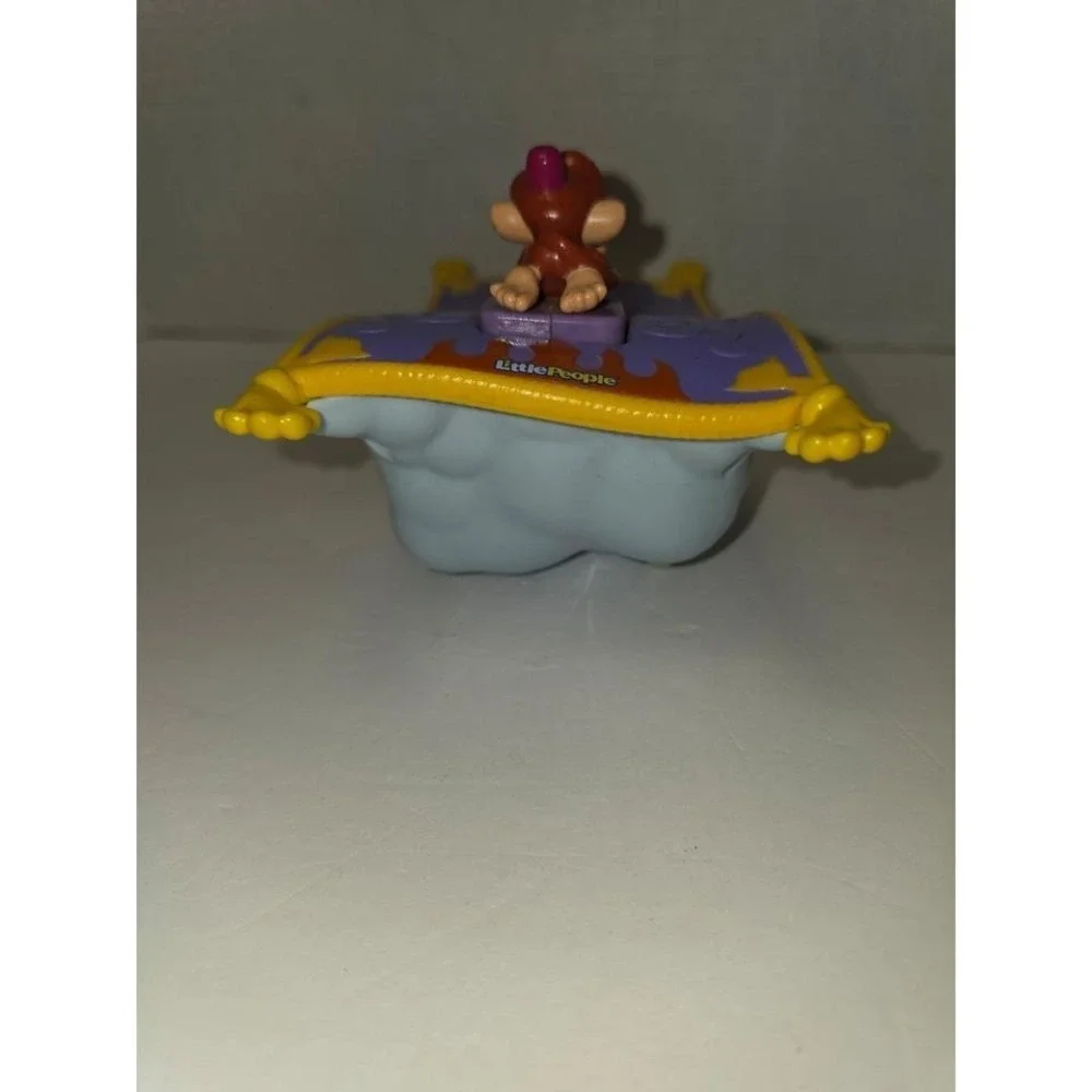 Fisher-Price Little People Disney Princess Aladdin's‎ Magic Carpet Ride toy